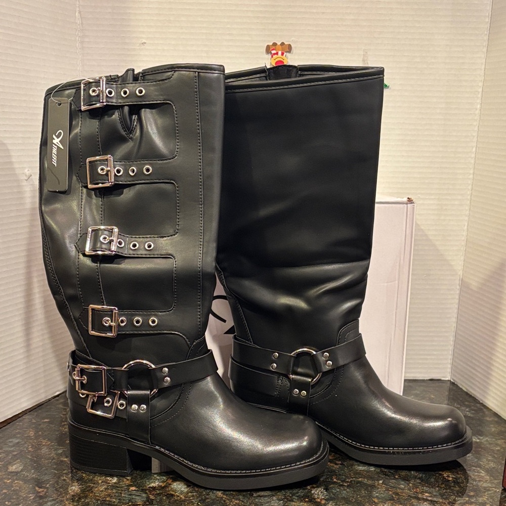 Ladies Stylish Black Multi-Buckle Riding Boots sz 7 1/2